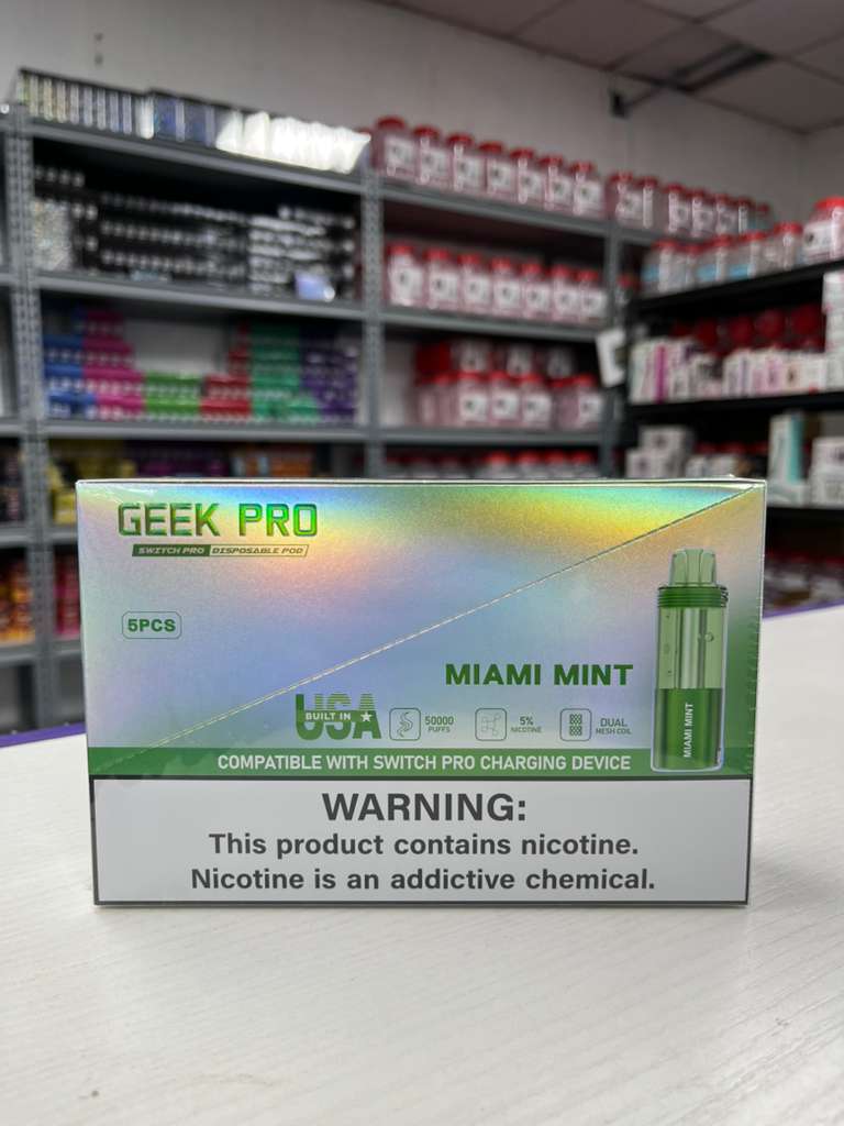 GEEK PRO | SWITCH PRO- PODS 50000 PUFFS NICOTINE DISPOSABLE-5CT